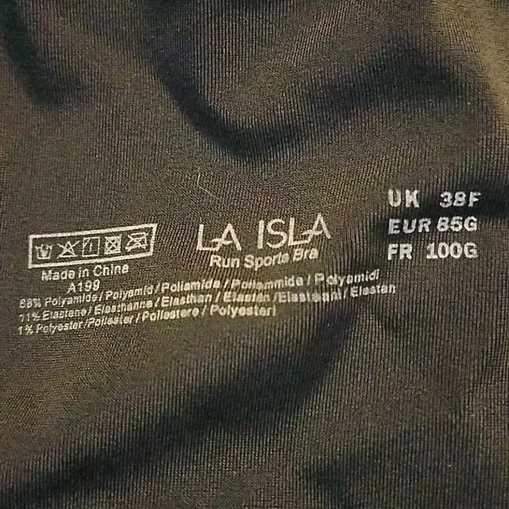 NEW La Isla Run brand ladies sports bra size 38F